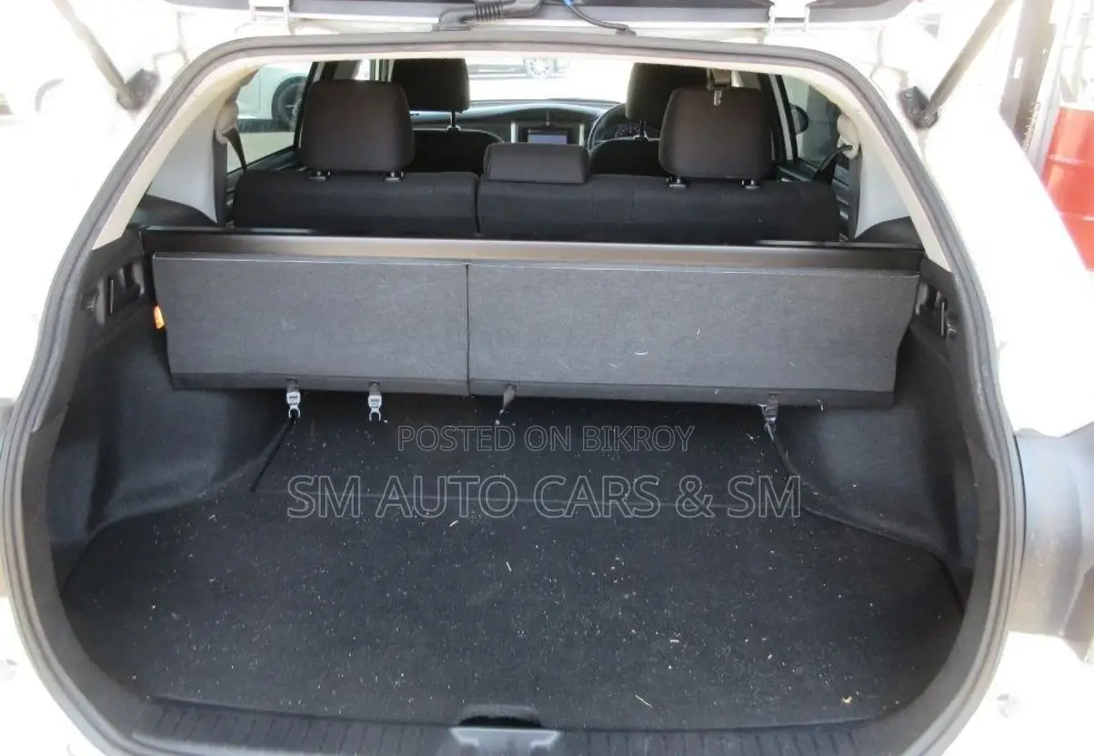Toyota Corolla Fielder 2021 White