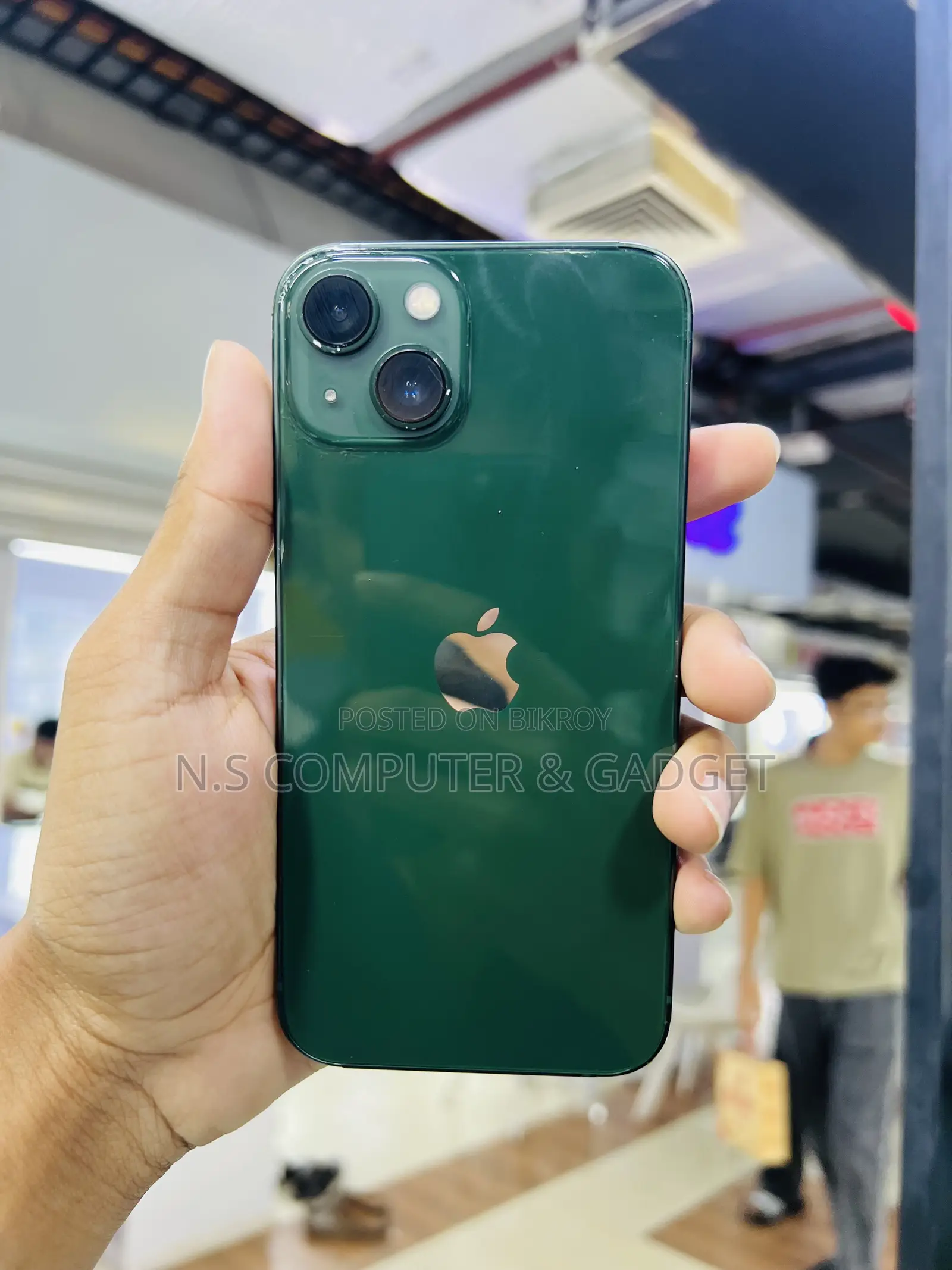 Apple iPhone 13 128 GB Green