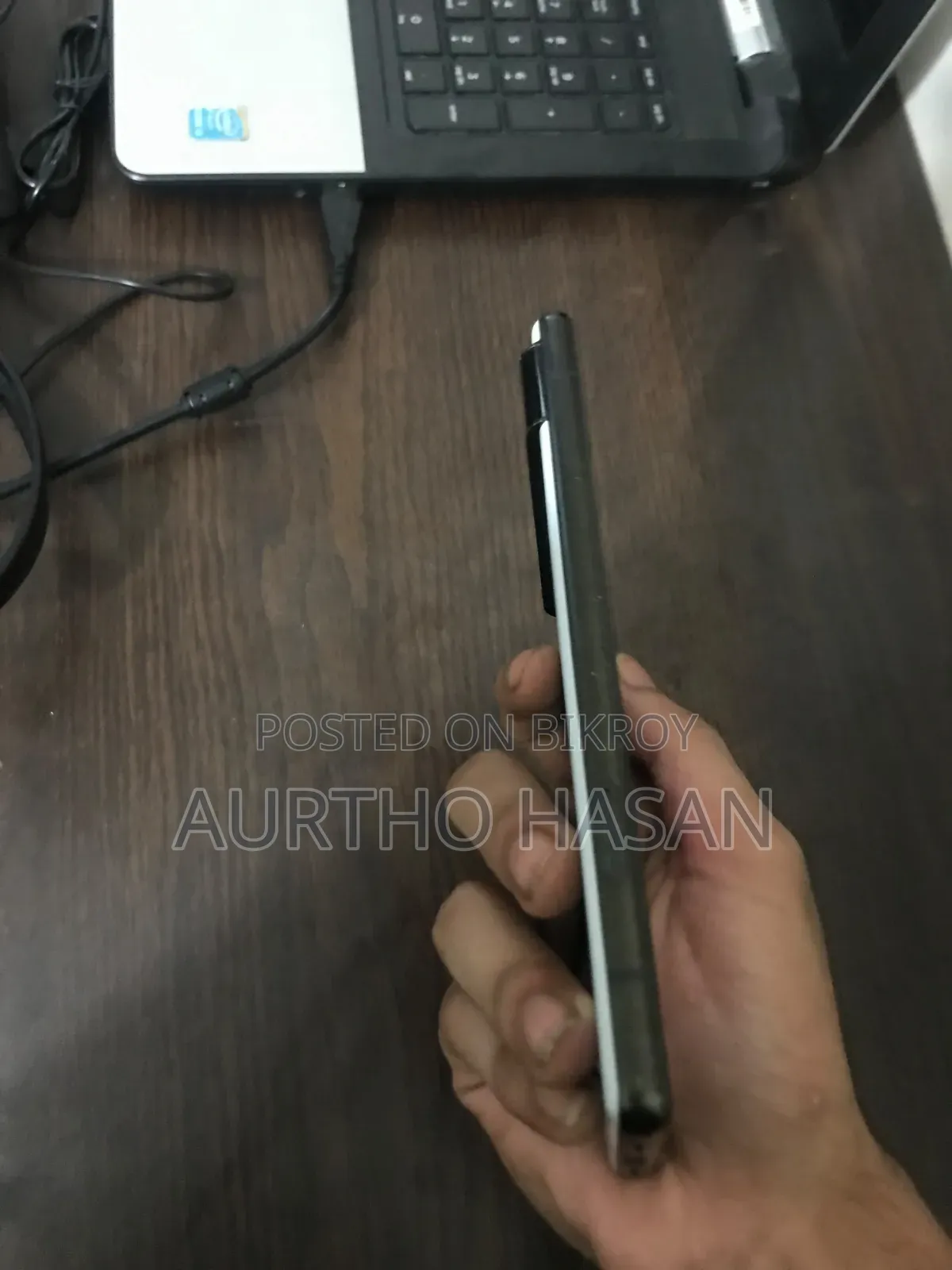 গুগল পিক্সেল ৬ ১২৮ জিবি হোয়াইট