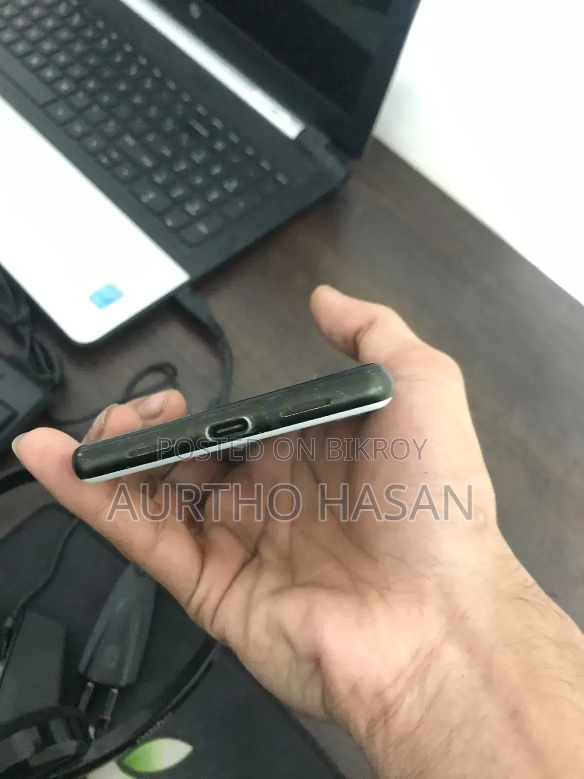গুগল পিক্সেল ৬ ১২৮ জিবি হোয়াইট