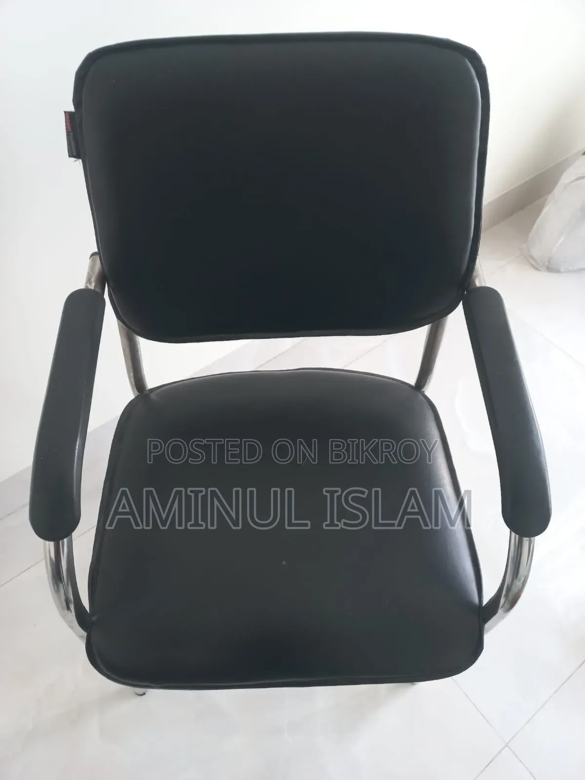 Premium Visitor Chair