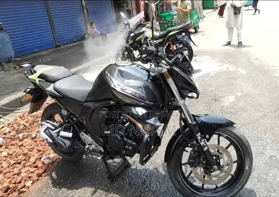 Yamaha FZS V2 2020 Black