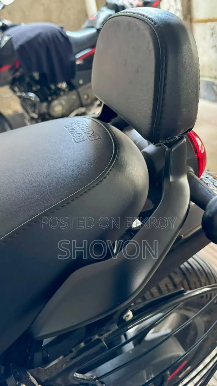 Royal Enfield Hunter 350 2025 Red