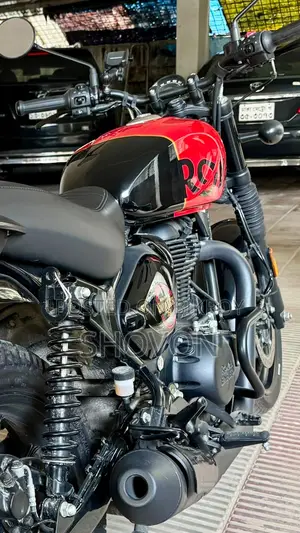 Royal Enfield Hunter 350 2025 Red