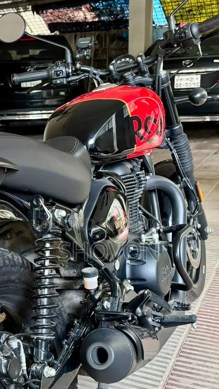 Royal Enfield Hunter 350 2025 Red