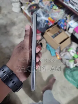 রিয়েলমি পি৩ আল্ট্রা ২৫৬ জিবি গোল্ড