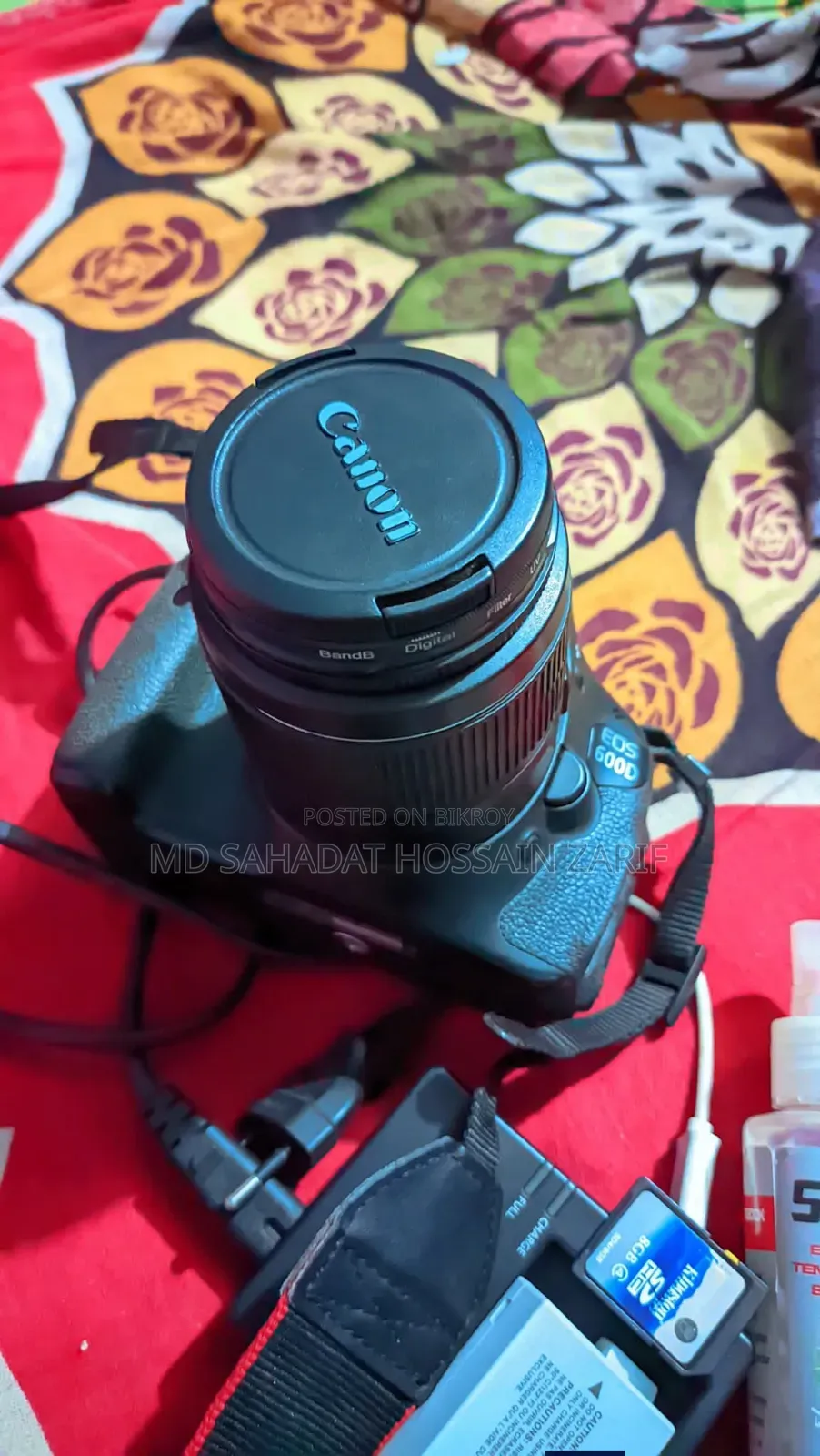 Canon 600D 18-55 Kit Lens. The camera will be sold.