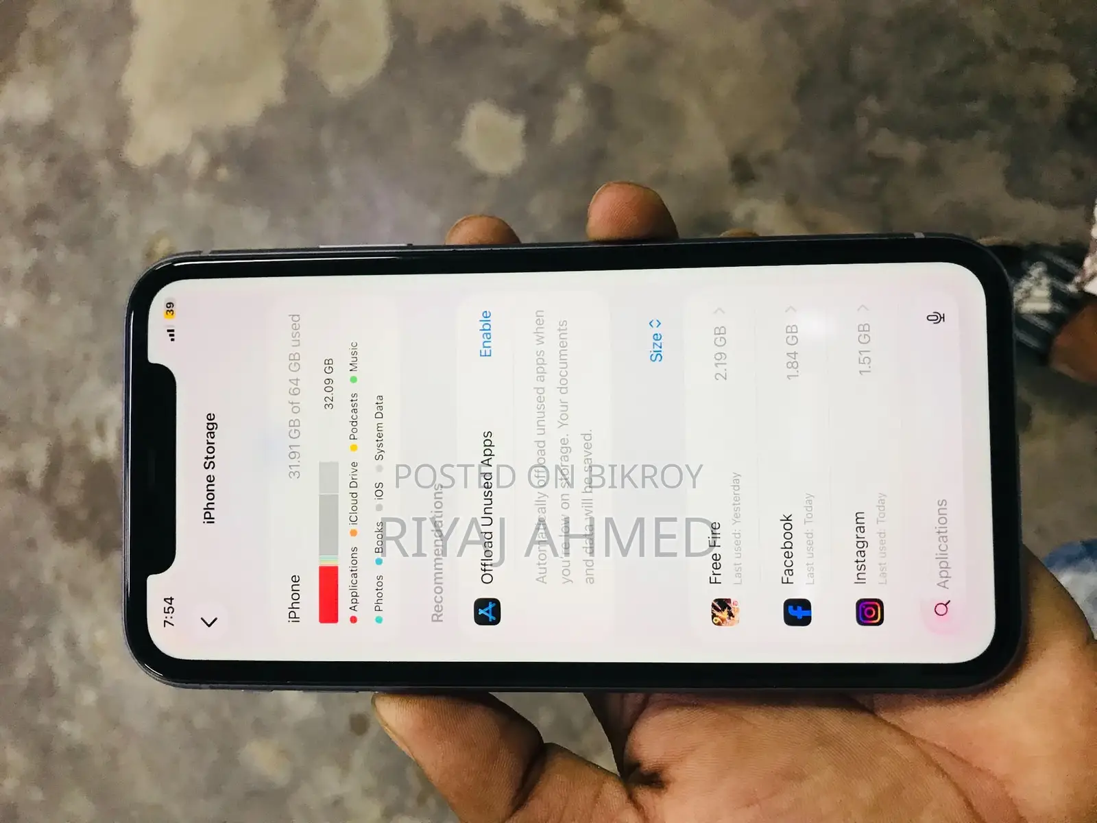 Apple iPhone 11 64 GB Purple