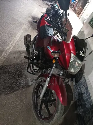 রানার বুলেট ১০০ ২০১৭ লাল