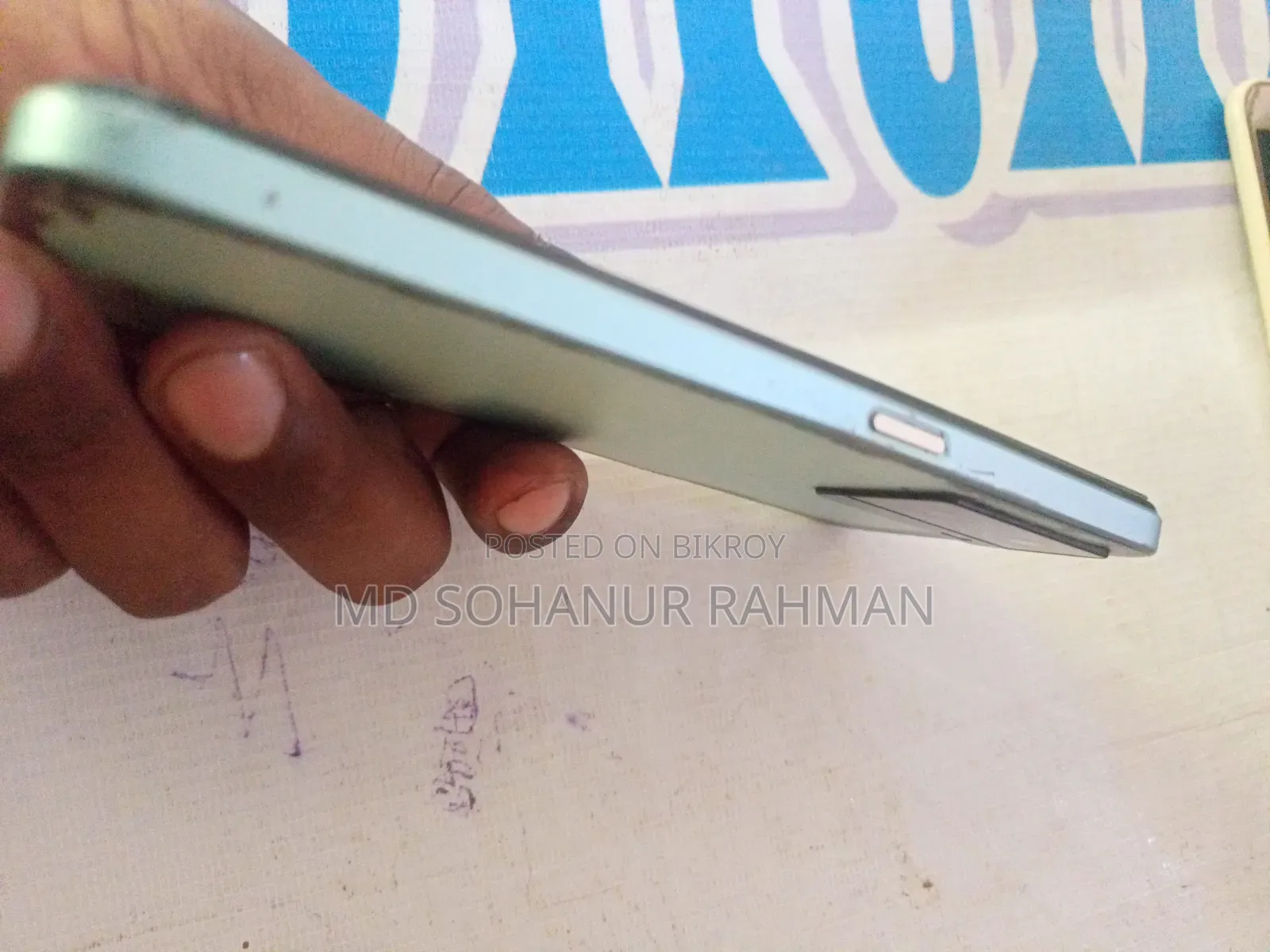 অপ্পো এ৭৭ ১২৮ জিবি সিলভার