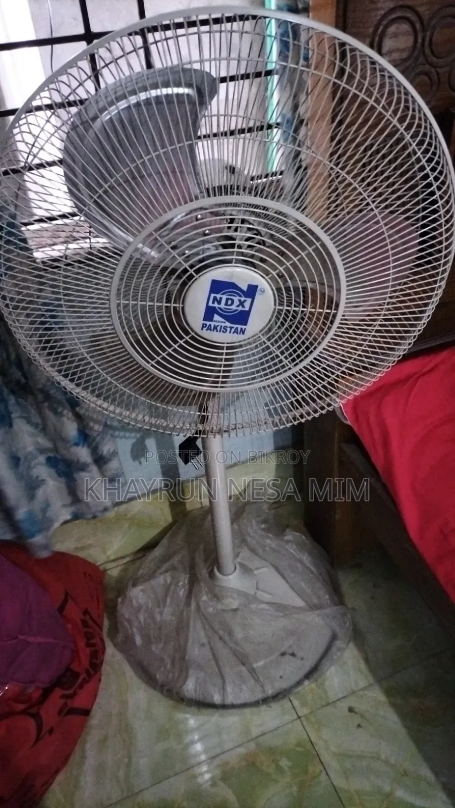 Large fan, completely brand new