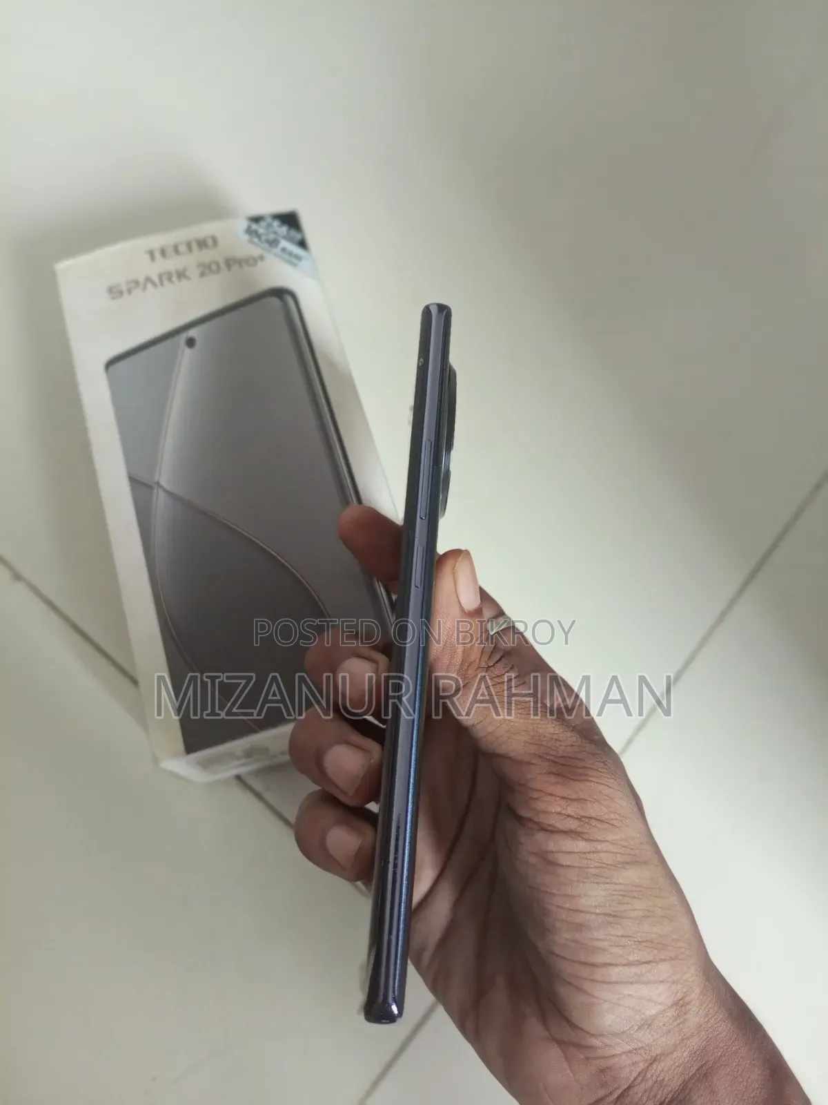 টেকনো স্পার্ক ২০ প্রো প্লাস ২৫৬ জিবি নীল