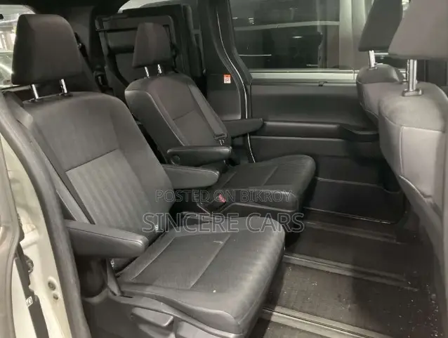 Toyota Noah 2022 Pearl