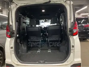 Toyota Noah 2022 Pearl