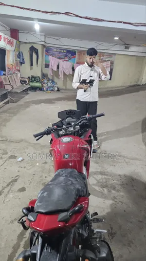 Yamaha Fazer V1 2017 Red