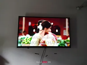 ক্যাশ মেমোসহ ওয়ালটন ৪৩" স্মার্ট টিভি
