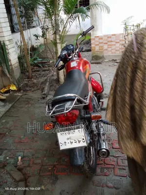 Hero Dawn 100 2015 Red