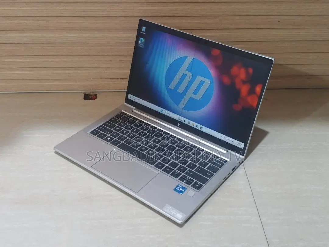 Laptop HP 3GB Intel SSD 256GB