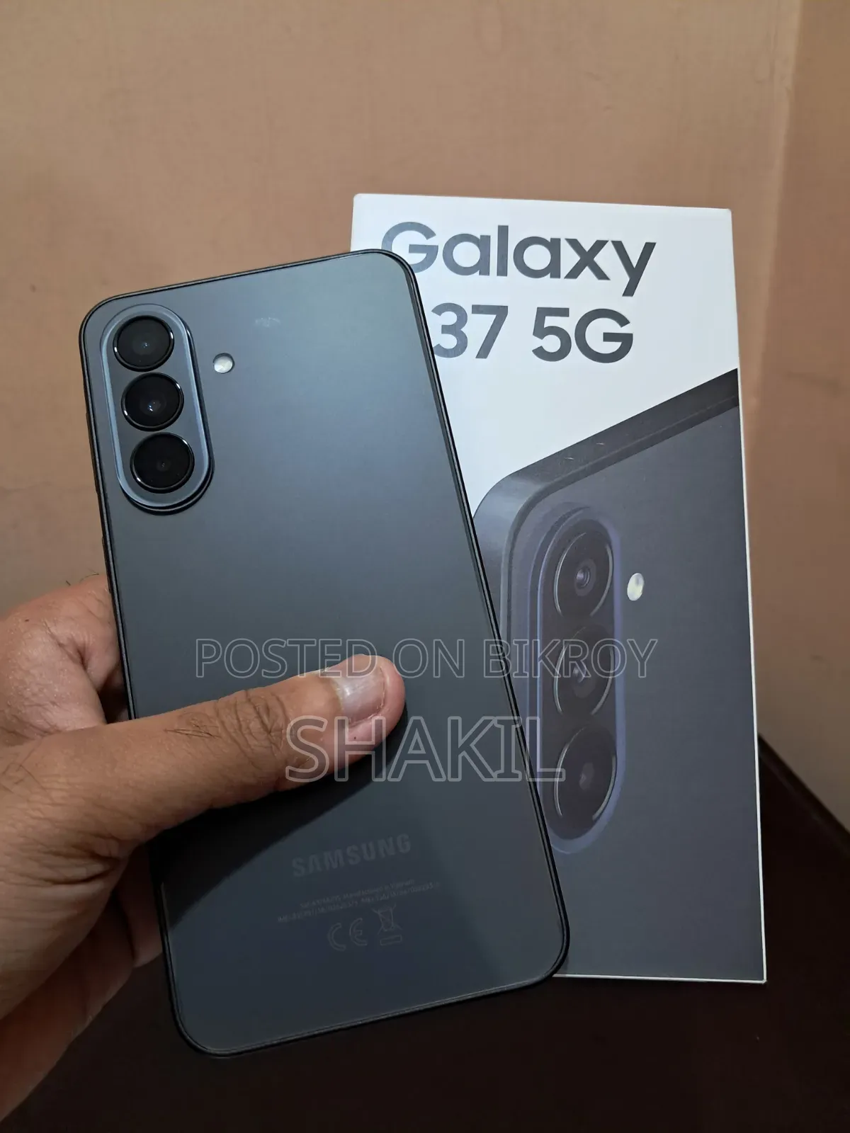 নতুন Samsung Galaxy A37 ১২৮ জিবি কালো