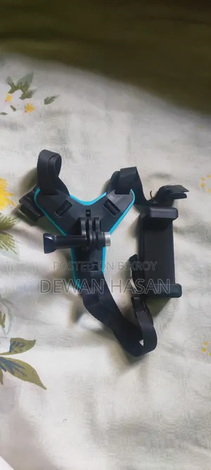 Helmet mobile holder, camera mobile can be used.
