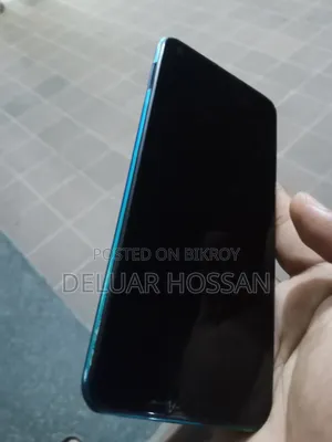 টেকনো স্পার্ক গো ৬৪ জিবি নীল