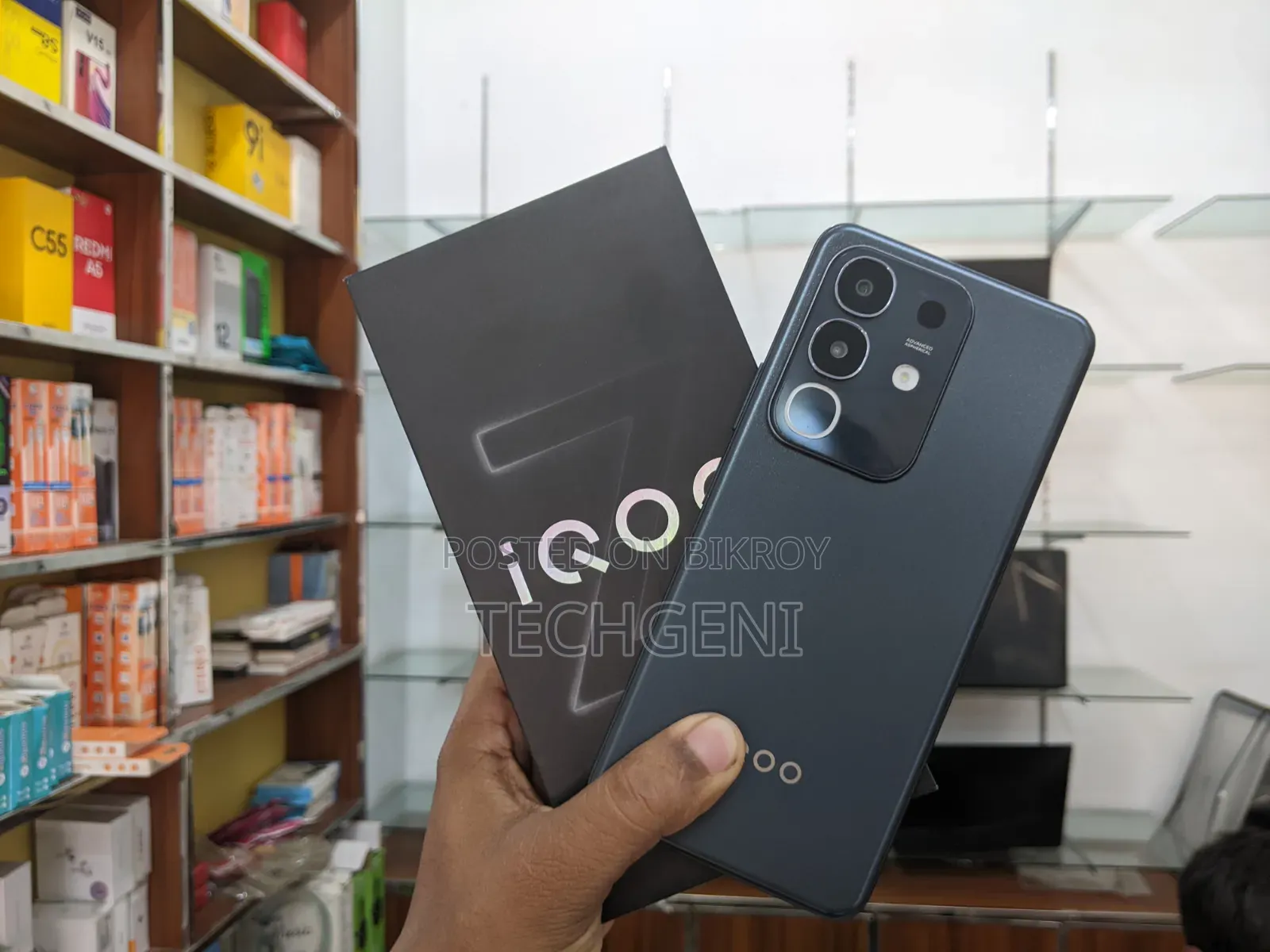 iQOO Z10x 128 GB Black