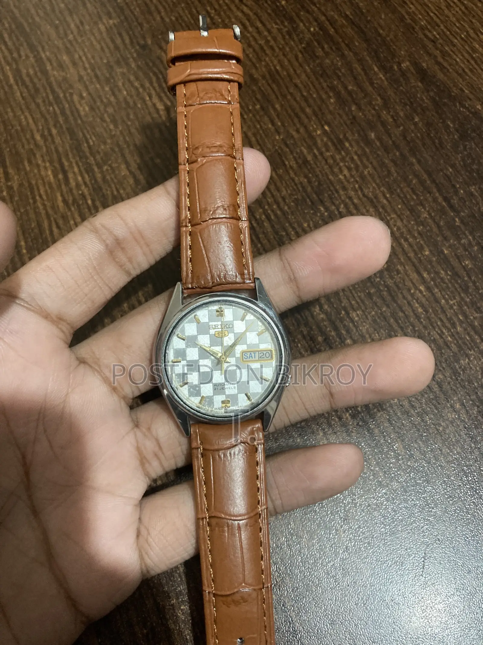 Seiko 5 চেকর্ড ডায়াল