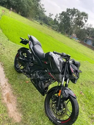 New Bajaj Pulsar N160 2023 Black