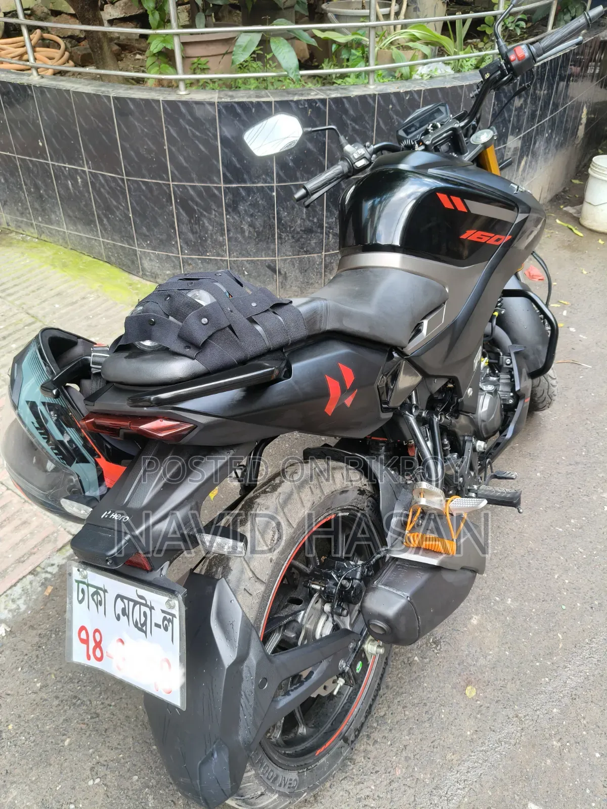 হিরো এক্সট্রিম ১৬০আর ২০২৬ কালো