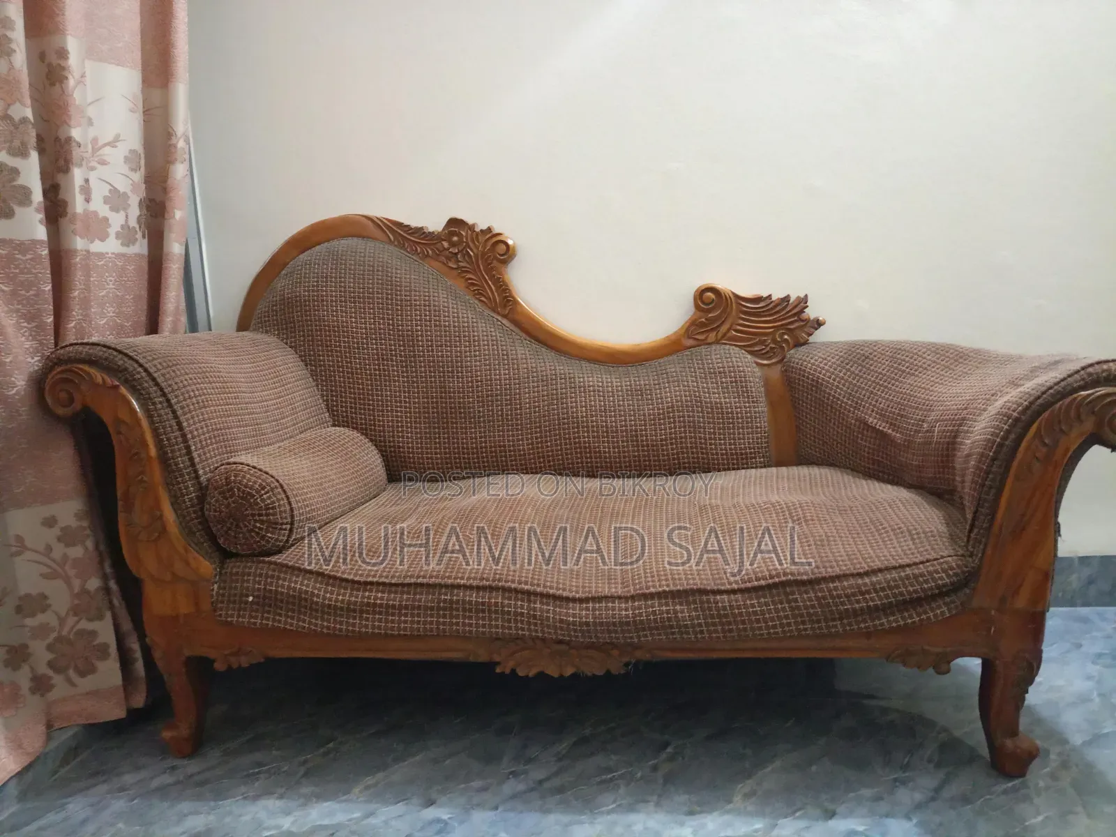 Teak Wood Luxury Rocking Chair and Divan at Attractive Discount!