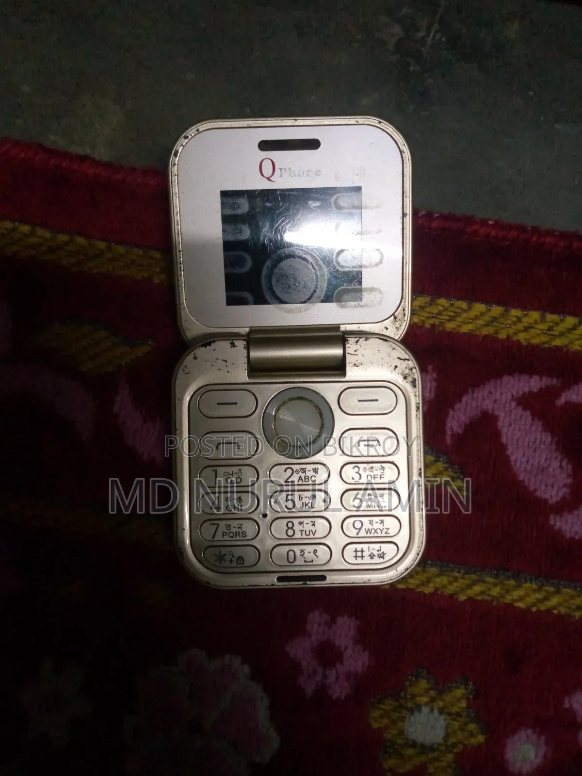 কিউফোন কিউ৬ গোল্ড