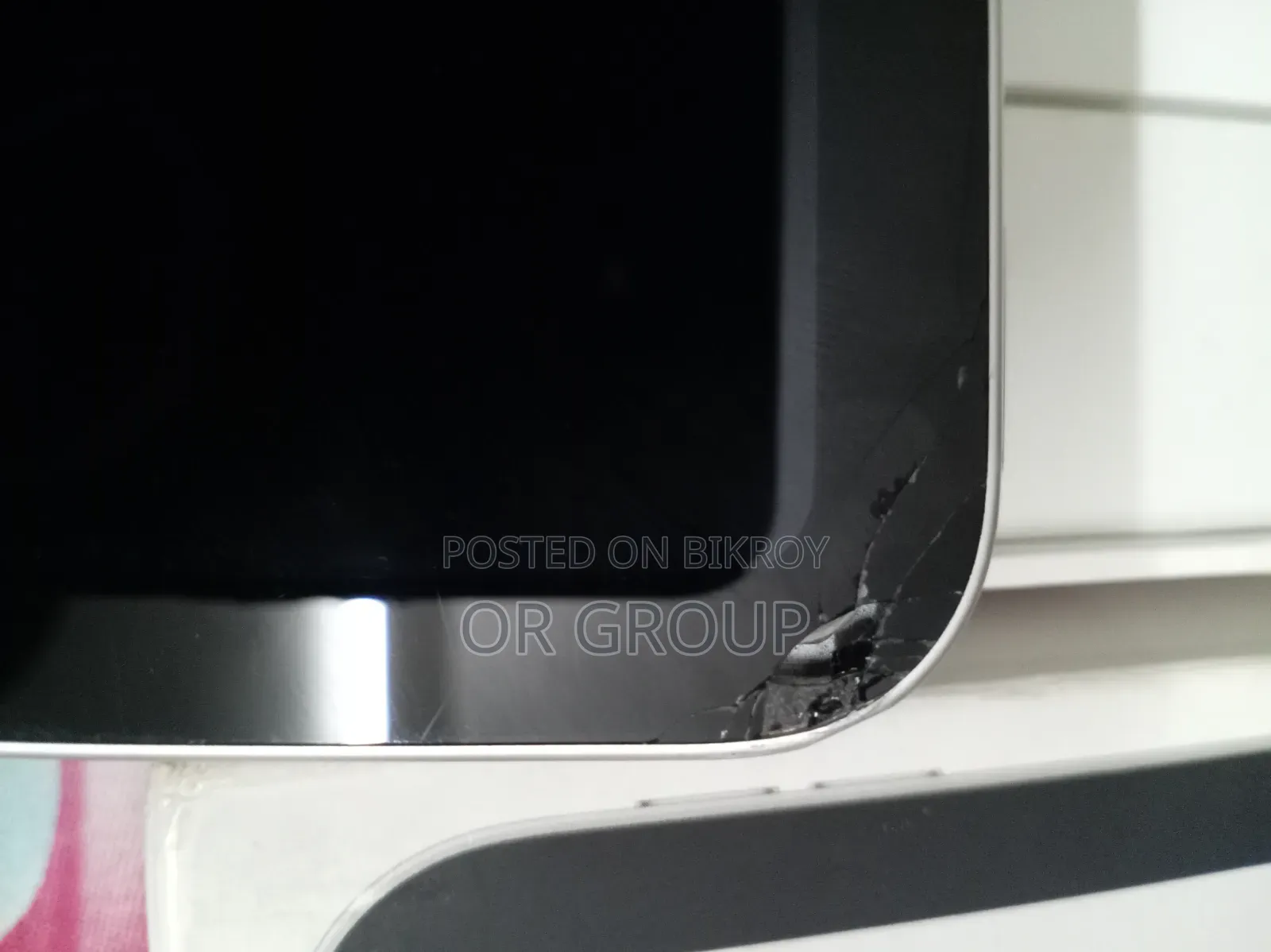 Apple iPad Wi-Fi 64 GB Gray