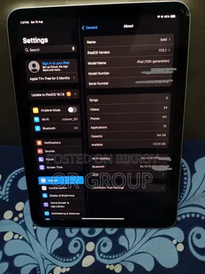 Apple iPad Wi-Fi 64 GB Gray
