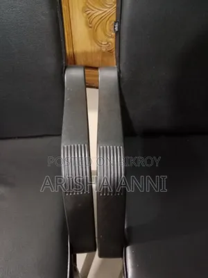 অরিজিনাল ওতোবি ব্র্যান্ড ভিজিটর চেয়ার