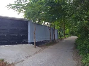 পূর্বাচল ৪ নং সেক্টরের পাশে বাউন্ডারি করা ৯ শতাংশ জমি বিক্রি