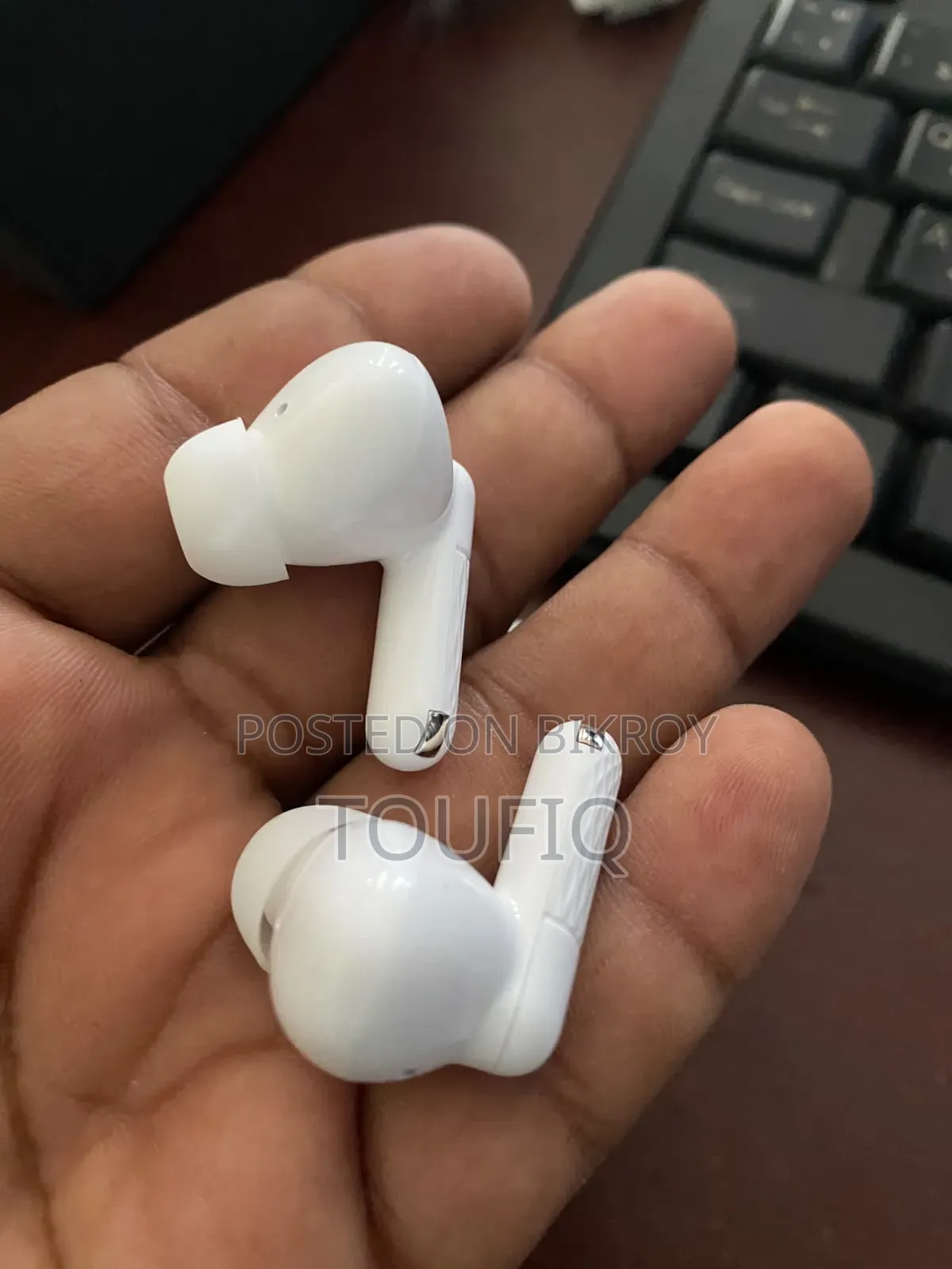 ওয়্যারলেস স্পোর্টস ইয়ারবাডস