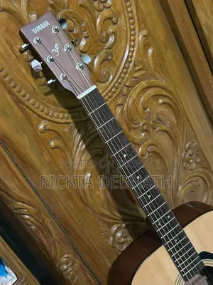 Yamaha F310