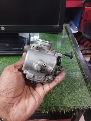 পালসারের কার্বোরেটর