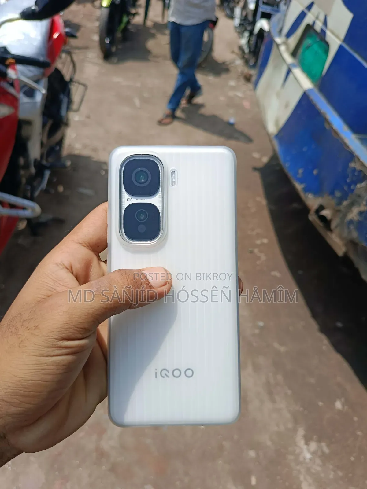 Vivo iQOO Neo10 256 GB White