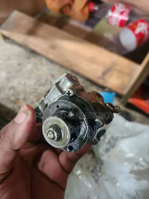 ইয়ামাহা আরএক্স ১০০ মোবাইল পাম্প