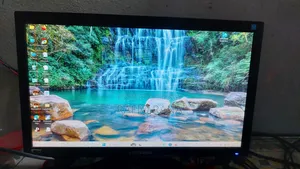 Desktop Computer 16GB AMD Ryzen 7 SSD 256GB