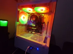 Desktop Computer MSI Model 8GB AMD Ryzen 5 SSD 256GB