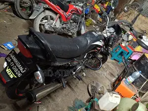দায়ুন ডিওয়াই১৫০ ২০১৩ কালো