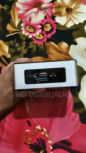 Desktop Computer 4GB Intel HDD 1T