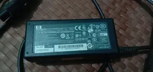 HP Laptop Charger / AC Adapter 65W (18.5V - 3.5A)