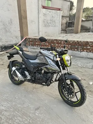 সুজুকি জিক্সার ২০২৫