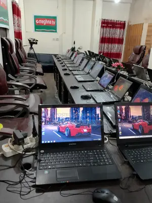 HP Laptop 8GB AMD Ryzen 512GB SSD