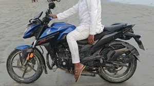 Honda X-Blade 160 2021 Blue