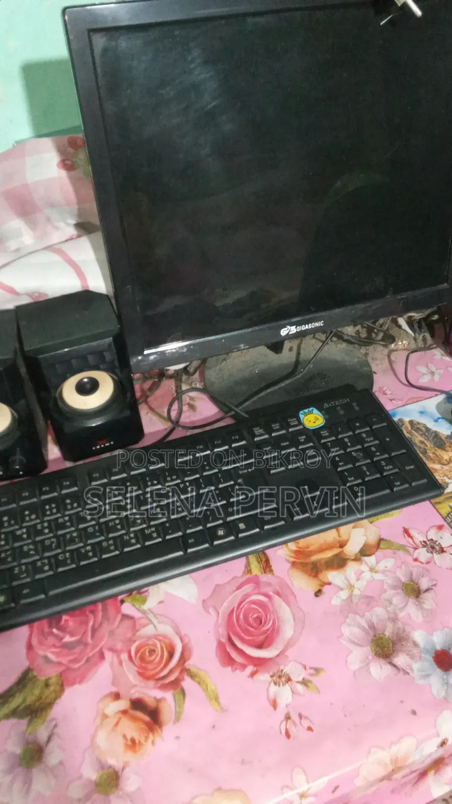 Desktop Computer 2GB Intel Pentium HDD+SSD 140GB