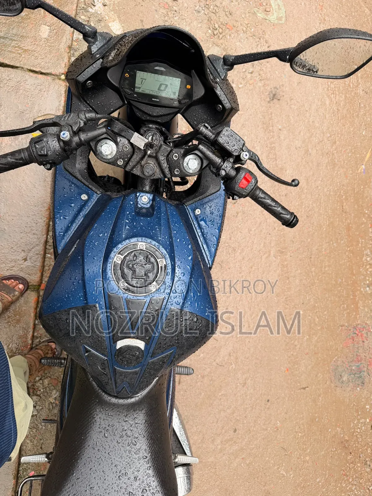 সুজুকি জিক্সার এসএফ ২০২৪ নীল
